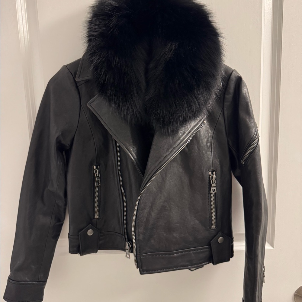 NWOT Alice + Olivia Black Real Leather Jacket with Fur Collar in XS